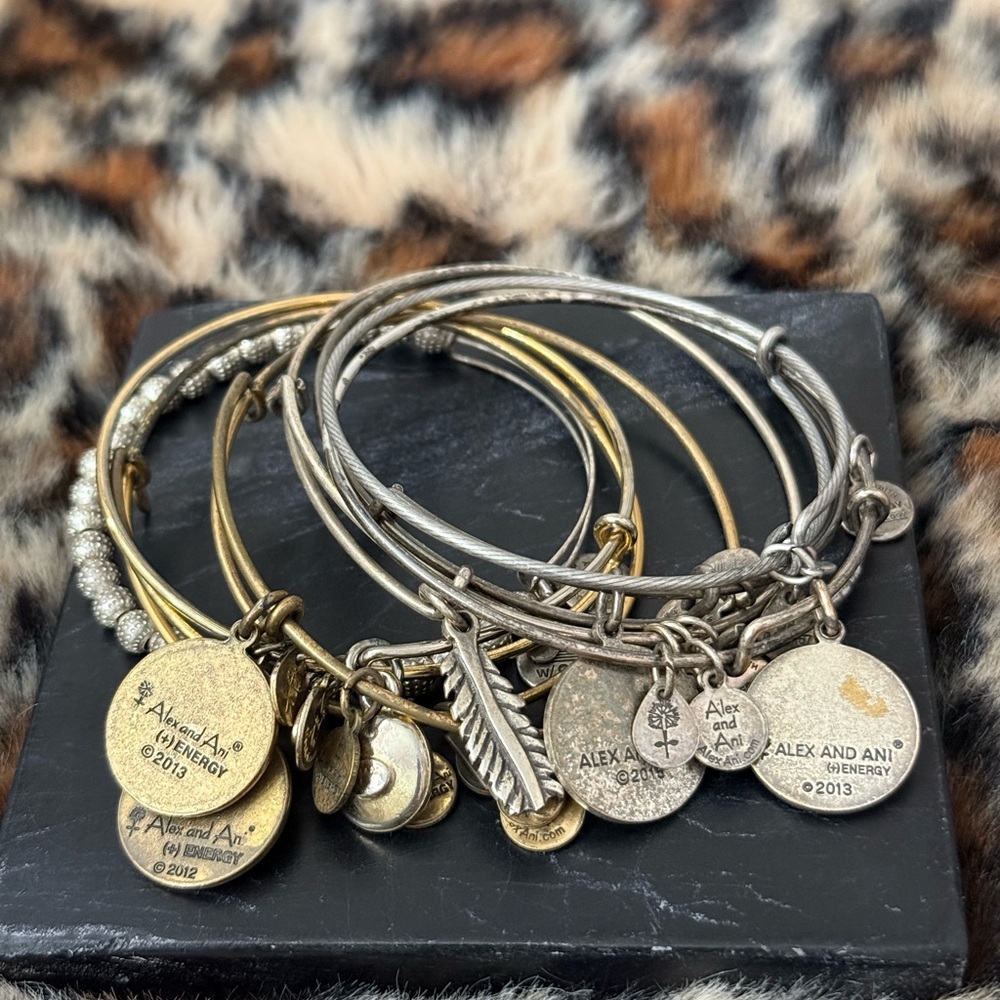 Alex & Ani Charm Bracelets Lot of 8 - 2012 2013 2015 - Picture 16 of 16